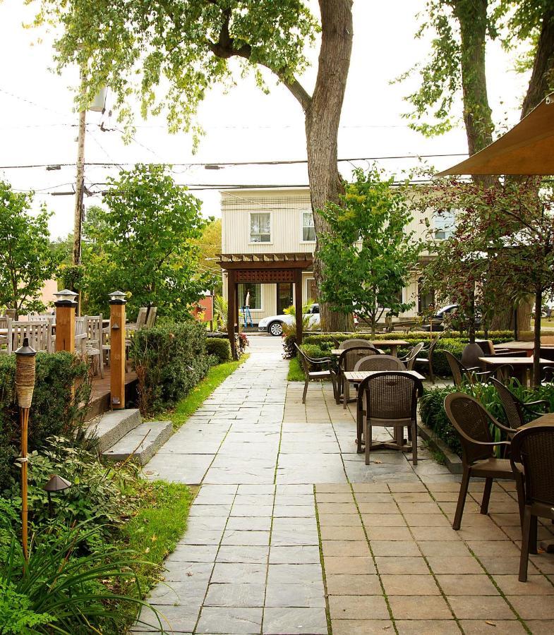 Auberge Ayer'S Cliff Exterior photo